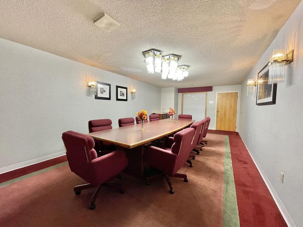 Fairbridge Inn & Suites Fort Wayne Esterno foto