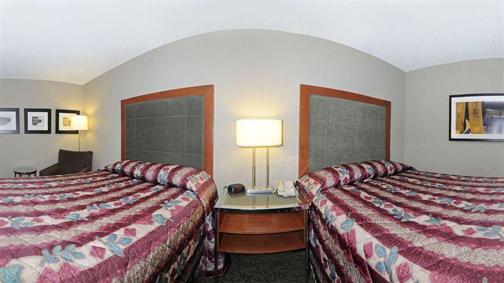 Fairbridge Inn & Suites Fort Wayne Esterno foto